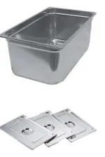 Bac inox avec couvercle pour bain marie Capacit 9,5 Litres GN 1/2 Dimensions (LxPxH) : 32,5 x 26,5 x 15 cm A800042