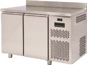 Table réfrigérée positive adossée 2 portes profondeur 700 FREEZERLINE GOLD Table réfrigérée positive adossée 2 portes profondeur 700 FREEZERLINE GOLD
