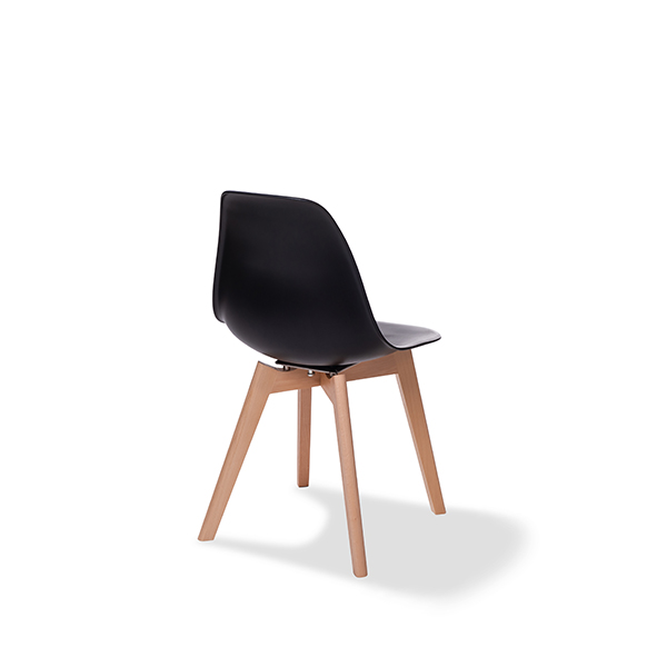 Chaise d'intérieur en polypropylène noire et pieds bois KEEVE VEBA 505F01SB